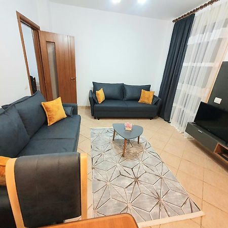 Apartment Me Qera Lungomare Vlore Medem1 エクステリア 写真