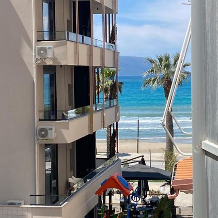 Apartment Me Qera Lungomare Vlore Medem1 エクステリア 写真