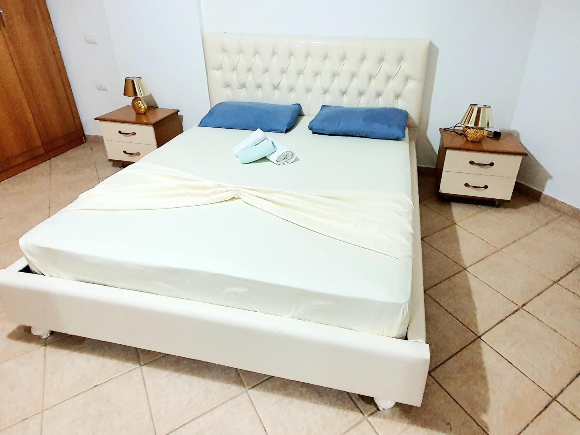 Apartment Me Qera Lungomare Vlore Medem1 エクステリア 写真