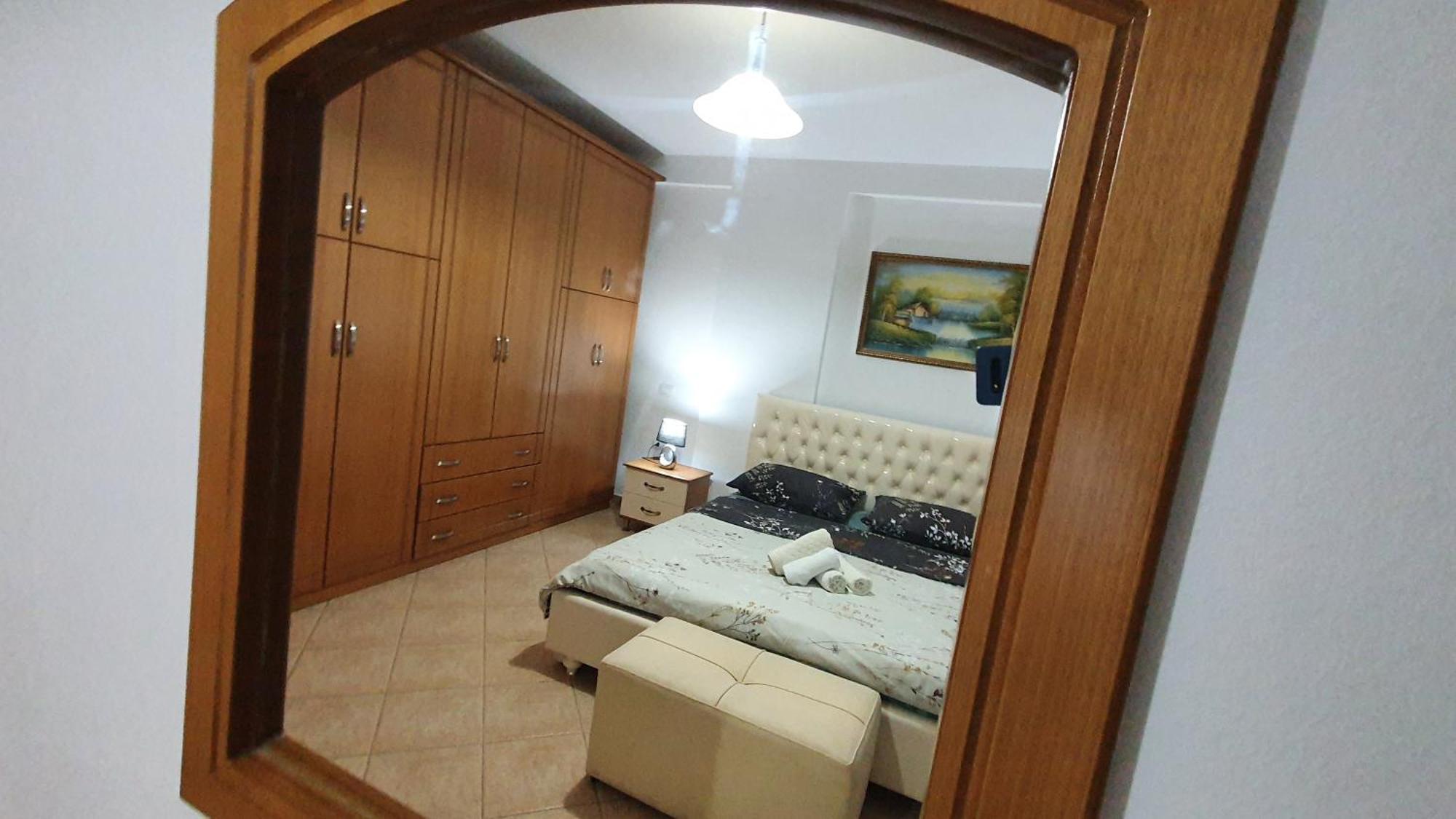 Apartment Me Qera Lungomare Vlore Medem1 エクステリア 写真